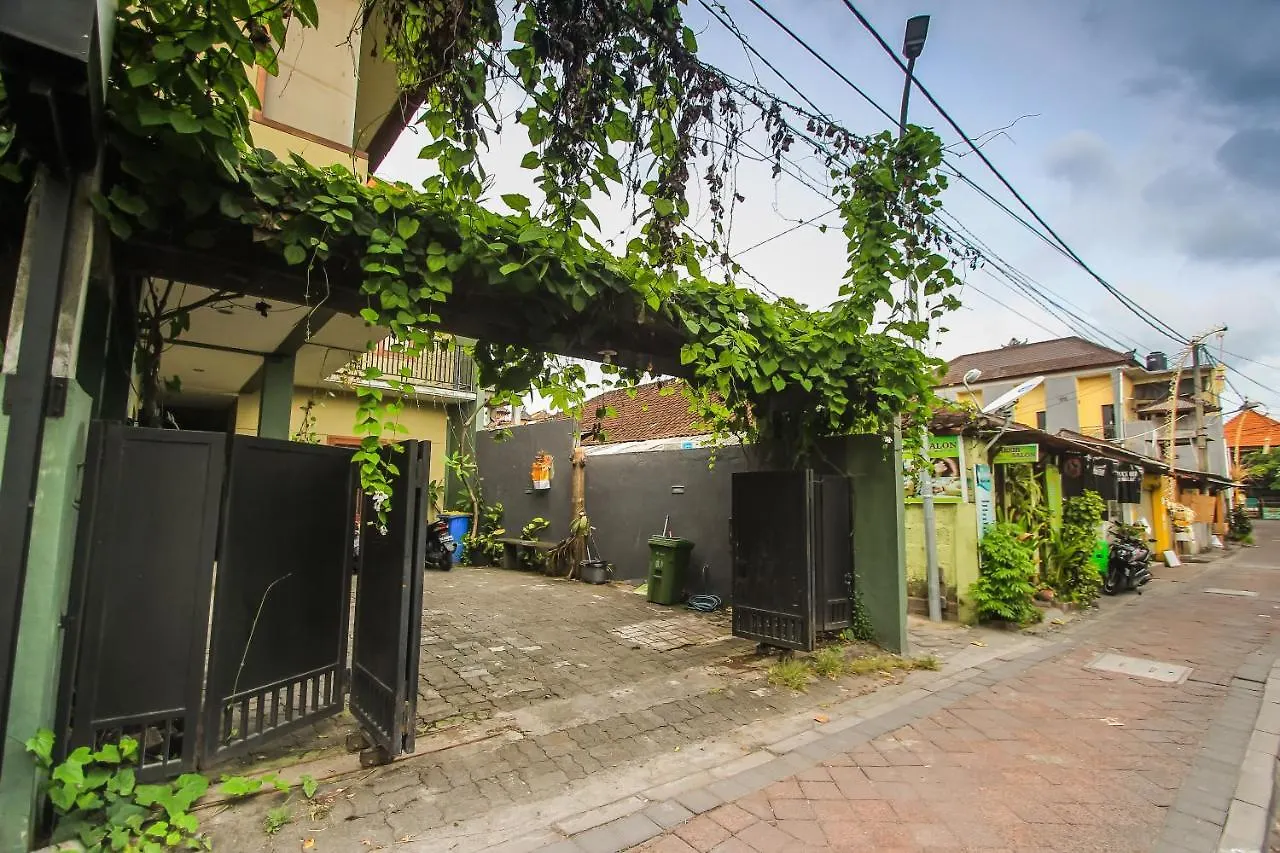 Kuta Legian Inn 2*, Kuta Lombok Indonésie
